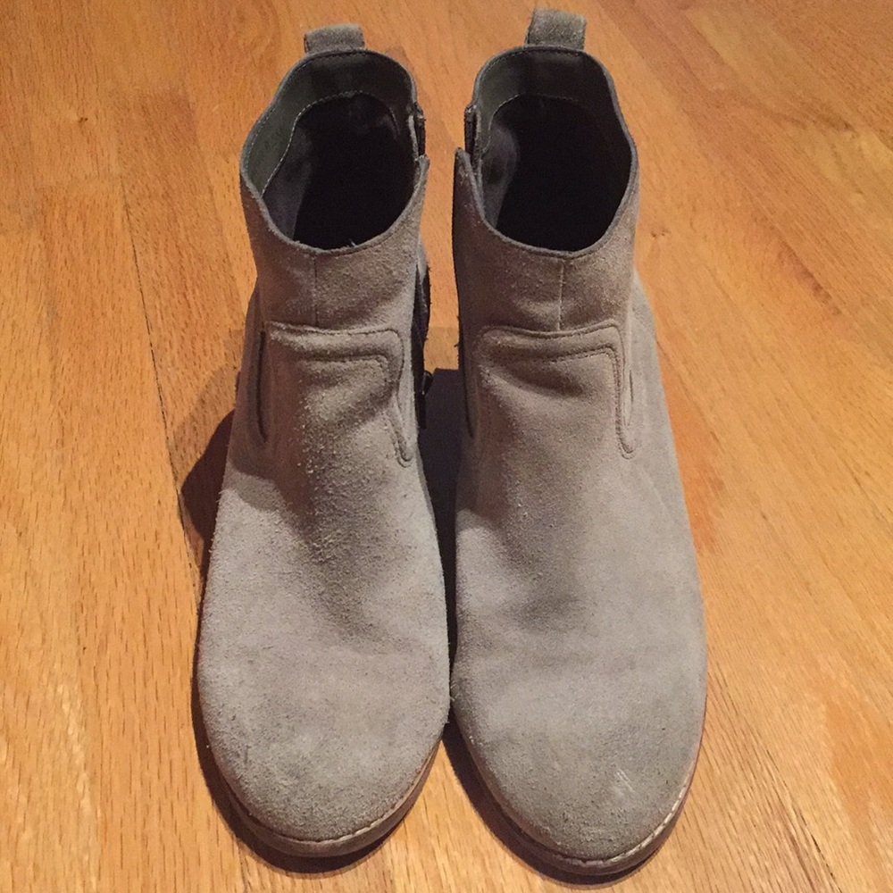 Dolce Vita booties 8.5 in good used condition.